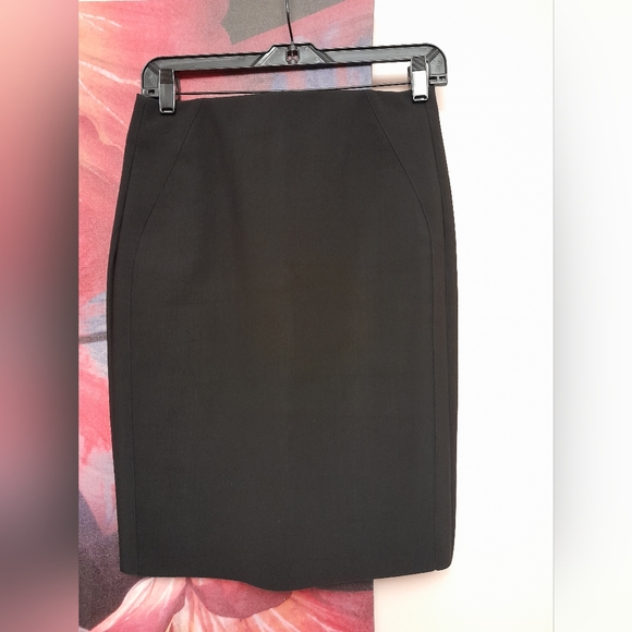 MUN-NS6004 ECRU CRYSTA SKIRT